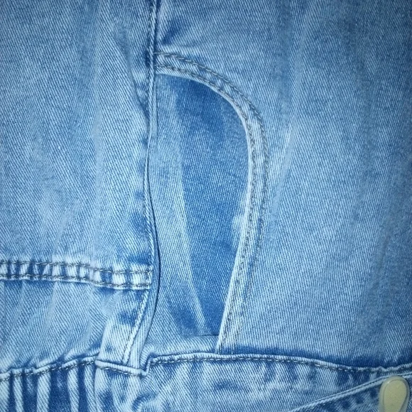 Women's Pants - Picture 9 of 9